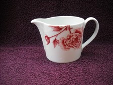 Royal Worcester Red Peony gro&szlig;es 4 1/4" Milchk&auml;nnchen/Sahnek&auml;nnchen, Top Zustand.