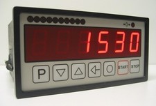 Anzeige-Waage-Dosierer zum Abwiegen von Portionen, Panel-Einbau,  4 Relais.