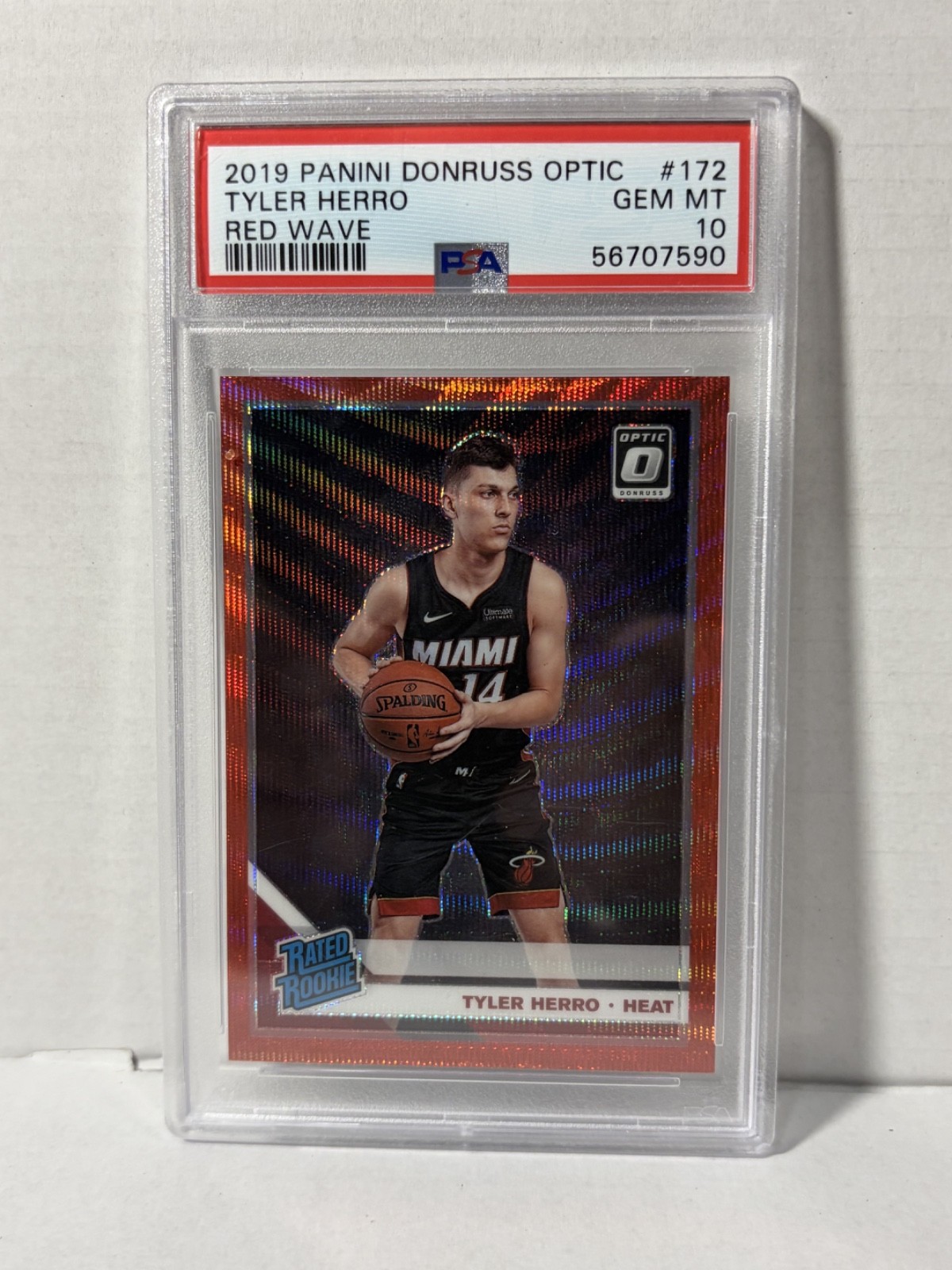 2019 Panini Donruss Optic #172 Tyler Herro Red Wave PSA 10 Basketball Card