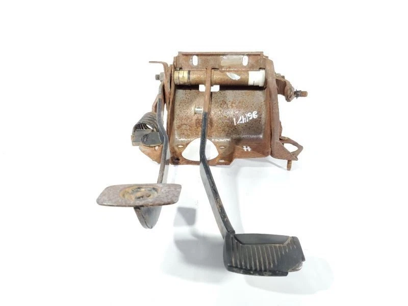 Оригинальная педаль сцепления ручного тормоза 7,3 л 1997 Ford F350 - Изображение 2 из 4