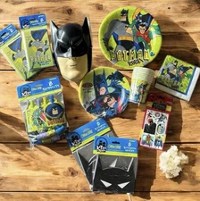 Vintage 1997 Batman & Robin Party Set Plates Napkins DC Comics Retro RARE