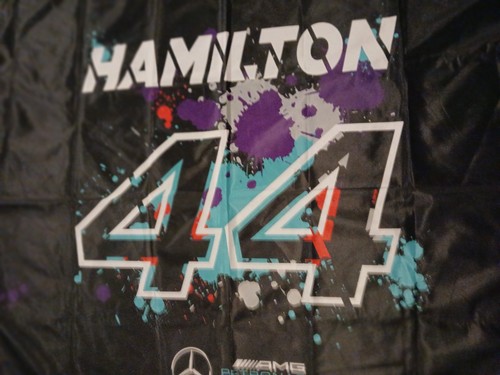 LH44 AMG Petronas Formel 1 Team Flagge Banner 45"X35", Man Cave, Garagenbanner - Bild 4 von 4
