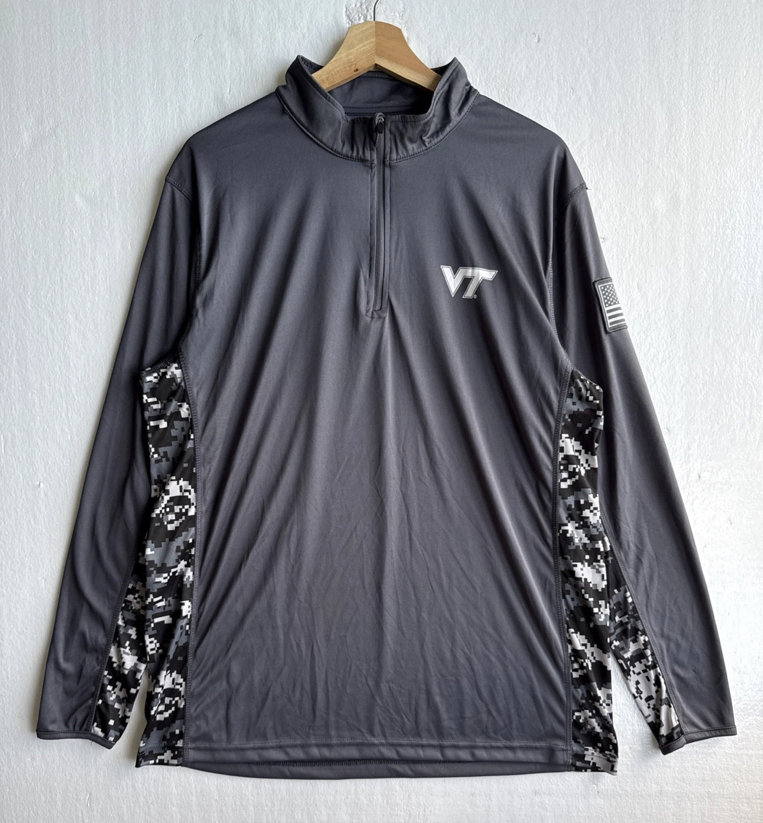 Colosseum Virginia Tech 1/4 Zip Shirt Men's XL Gray Camo Military Appreciation
