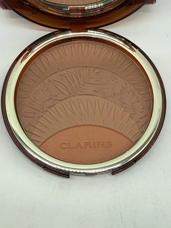 CLARINS PARIS LIMITED EDITION BRONZING & BLUSH COMPACT (0.7oz) - Image 4 of 4