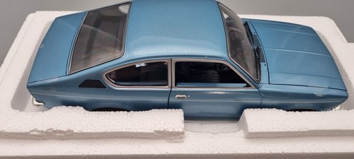 Modellautos 1:18 Minichamps Opel Kadett C Coupe 1976 blau OVP - Imagen 5 de 13