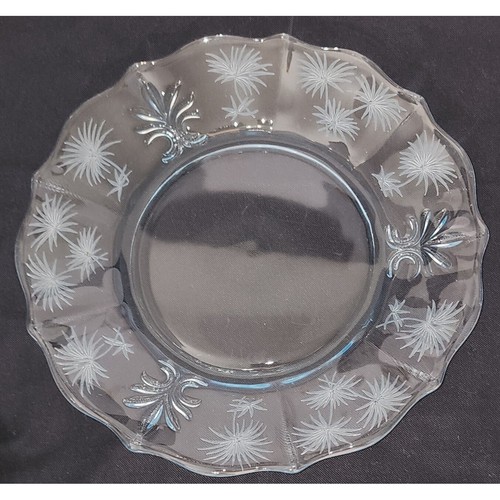 VTG Fostoria Etched Lido Blue Salad Plates Set of 4 Leaves Design 7.25 Inch - Picture 3 of 6