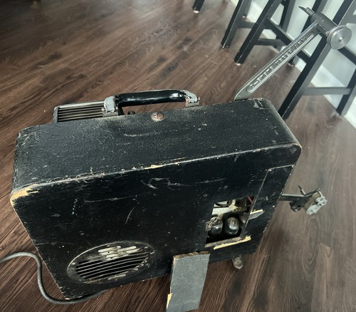 Sears Tower 16mm Sound Movie Film Projector Model 803-8401-2 1940's No Light - Picture 15 of 21