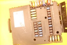 OEM SMART FORTWO W451 2008-2015 DELANTERO DEBAJO DEL TABLERO SAM BCM CAJA DE FUSIBLES PANEL RELÉ