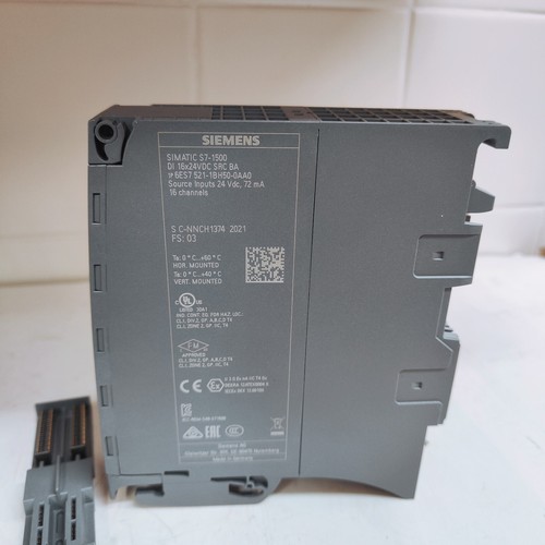 Siemens Simatic S7-1500 6ES7521-1BH50-0AA0 6ES7 521-1BH50-0AA0 2021 - Picture 2 of 3