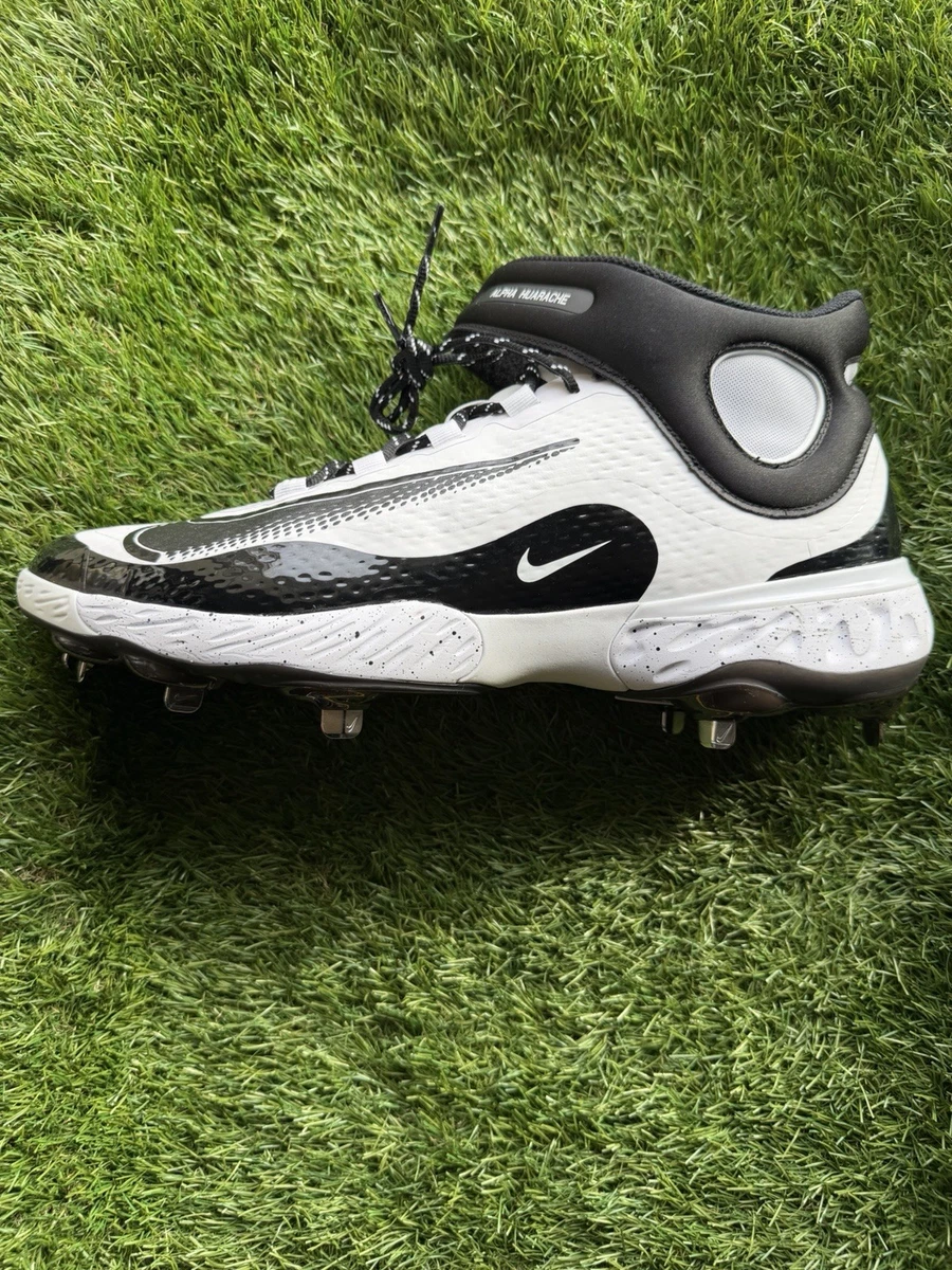 Nike Multi-Color Baseball & Softball Shoes & Cleats for Men  display picture 1