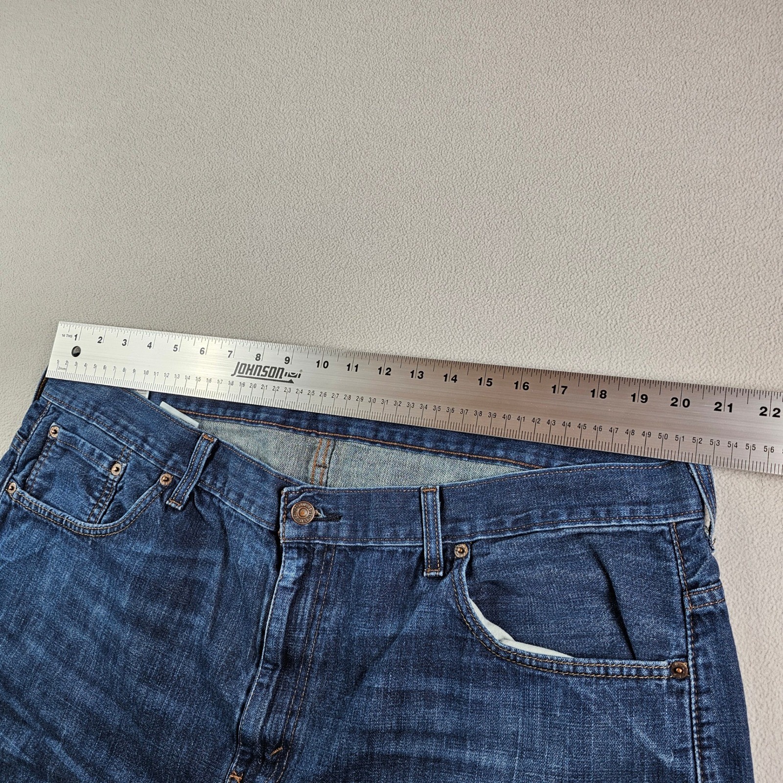 Levis Denim Jeans Pant Men's 40×30 Dark Blue Cotton Classic Fit thumbnail 6