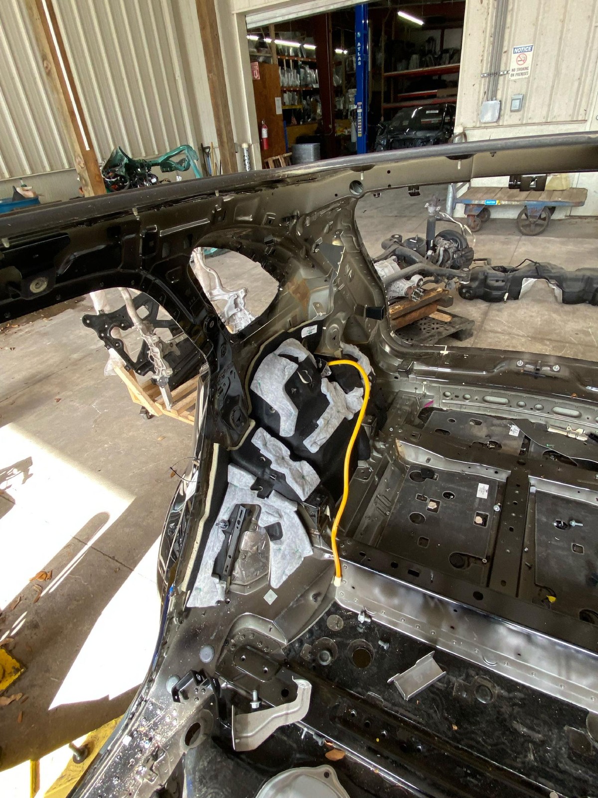 Bentley Bentayga 2016-2020 Rear Right Quarter panel