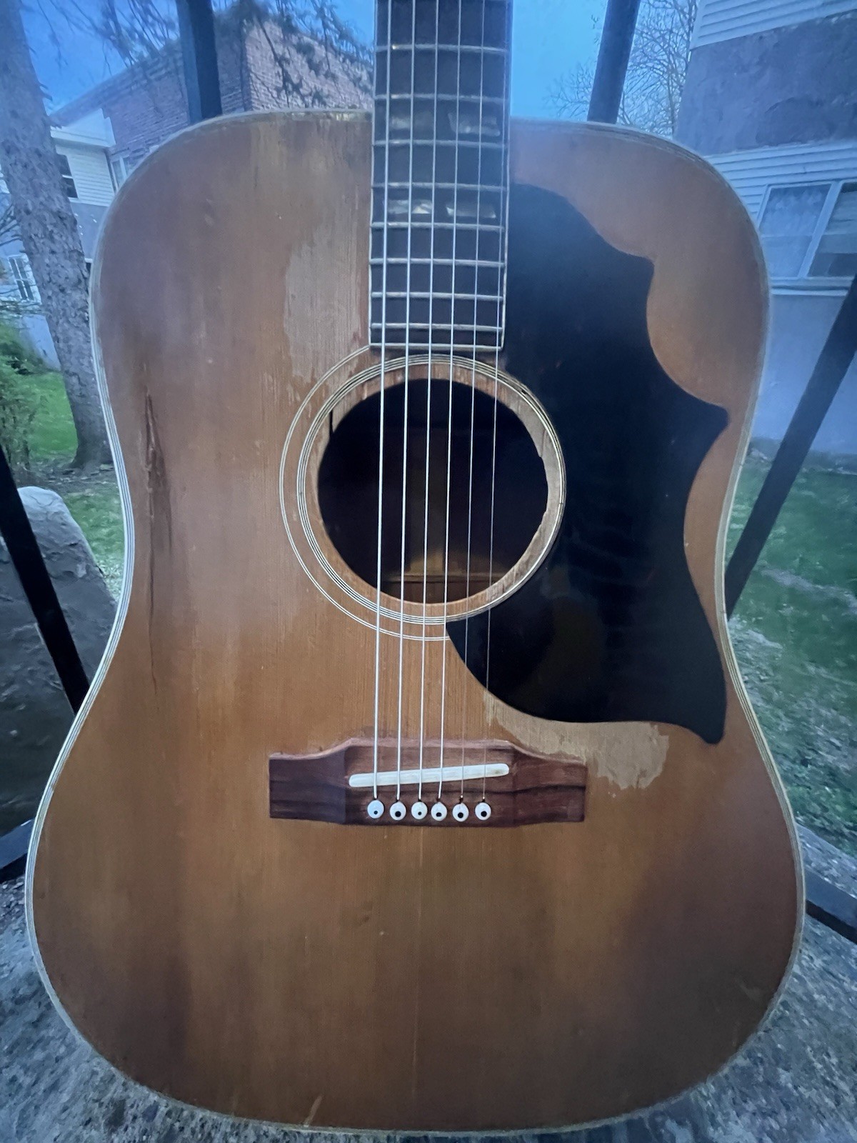 1965 Gibson Country Western w  /  hard case