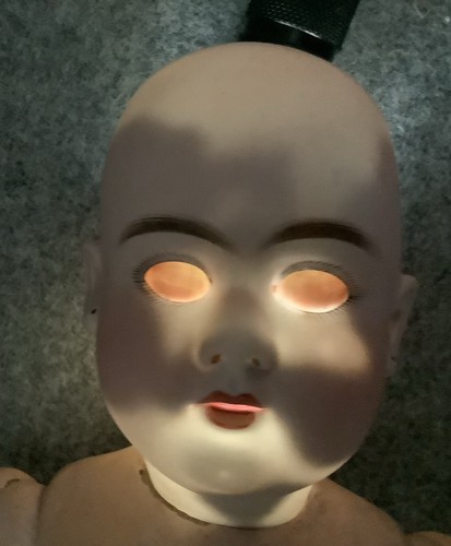 Flawless Bisque On This 23” Handwerck Doll # 99 Made For The French Market - Picture 9 of 13