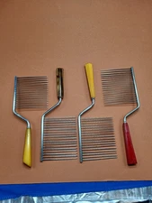 Vintage 4 Angel Food Cake Cutter Slicer Red Butterscotch Brown  Handle USA  TU