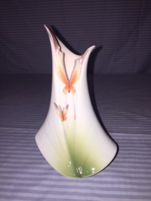 Franz Signed Papillon Butterfly Design 7.125'' Vase #FZ00887