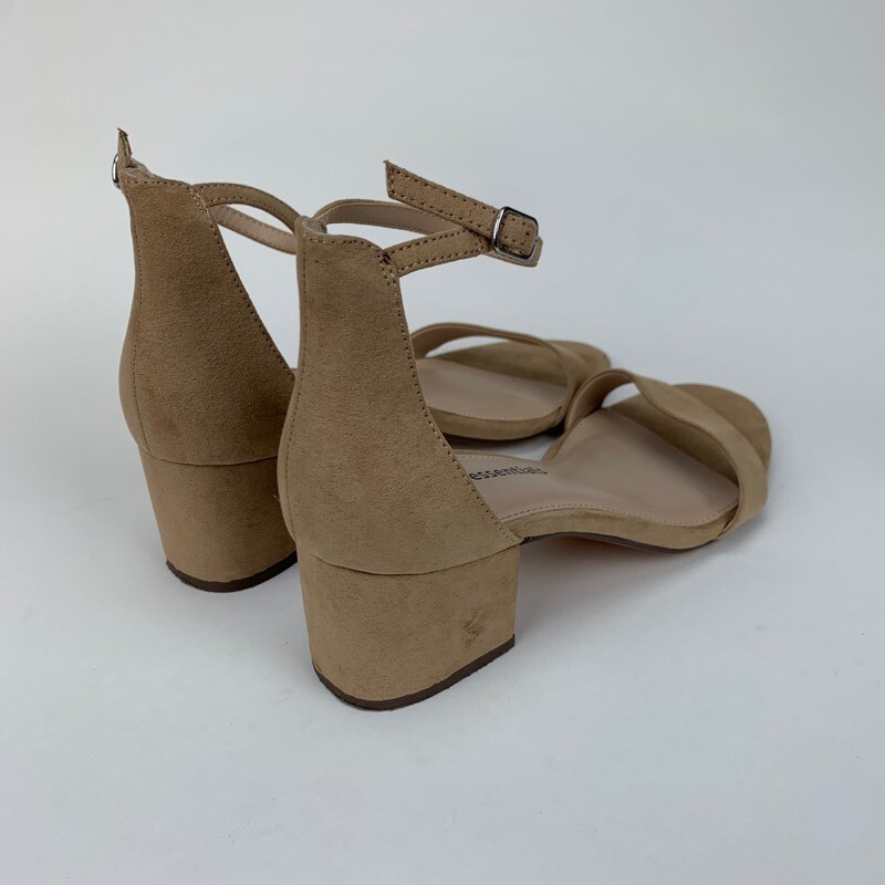 Amazon Essentials Womens Ankle Strap Sandals Beig… - image 3