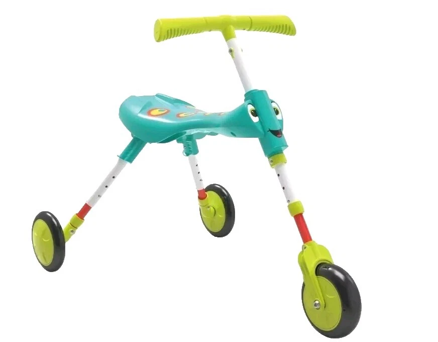 Coches de paseo y triciclos con 3 ruedas Disney Pixar Cars