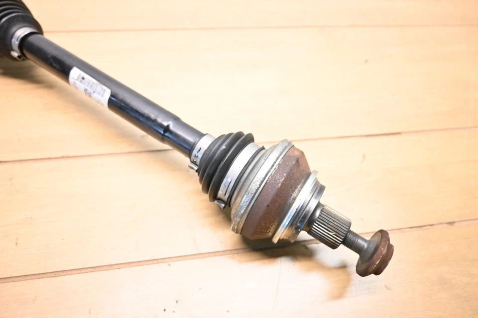 Conjunto de eje CV lado pasajero trasero derecho AUDI S4 S5 S5 18-25 FABRICANTE DE EQUIPOS ORIGINALES 25 k millas Foto 4 de 4