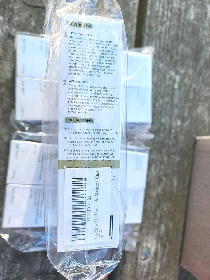 Paquete de 6 soluciones tónicas rejuvenecientes con ácido glicólico 7 % 100 ml cada una Ex 2027 Foto 3 de 3