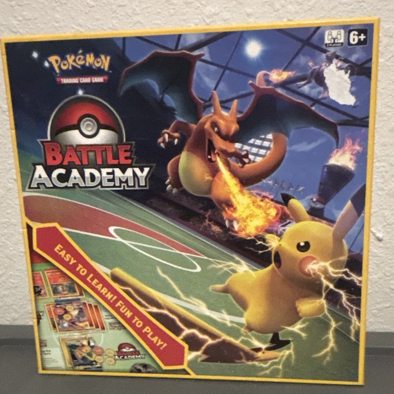 Pokemon Battle Academy 2020 *USED* *NO CARDS INCLUDED* *GAME PIECES ONLY*
