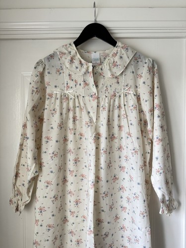 Vintage C&A Cream Floral Long Sleeve Nightdress Peter Pan Collar Bows UK 12 - Picture 5 of 15