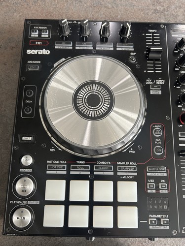 Pioneer DDJ-SR Controller - Picture 7 of 8