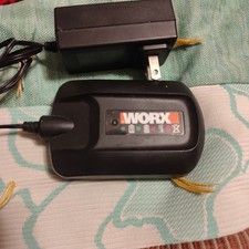 Worx 20V Powershare Standard 3-5 Hour Charger WA3742 Used Great Condition