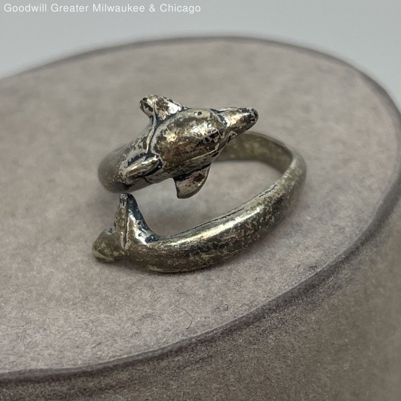 925 Sterling Silver Two Dolphins Bypass Style Ring 2.9g