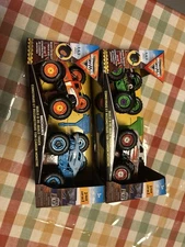 Monster Jam Mechanix 2 Pack Grave Digger & Zombie 1:43 Build & Re-Build Trucks