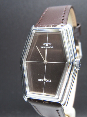 D292   Vintage '' TECHNOS New Style '' Handaufzug Armbanduhr   