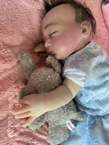 Reborn Baby Doll with visible Veins.Aria-Rose, Weighted &cuddly. - Picture 2 of 12