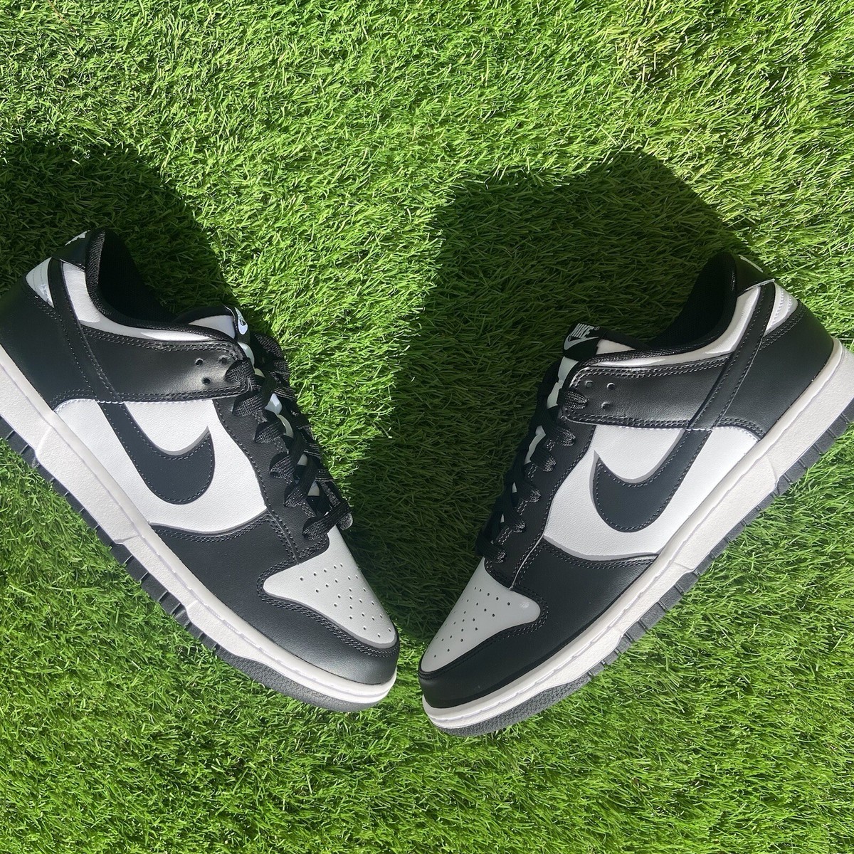 dunk low panda price
