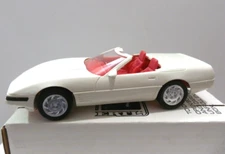 AMT Ertl Artic White America  Corvette Convertible Promo Car
