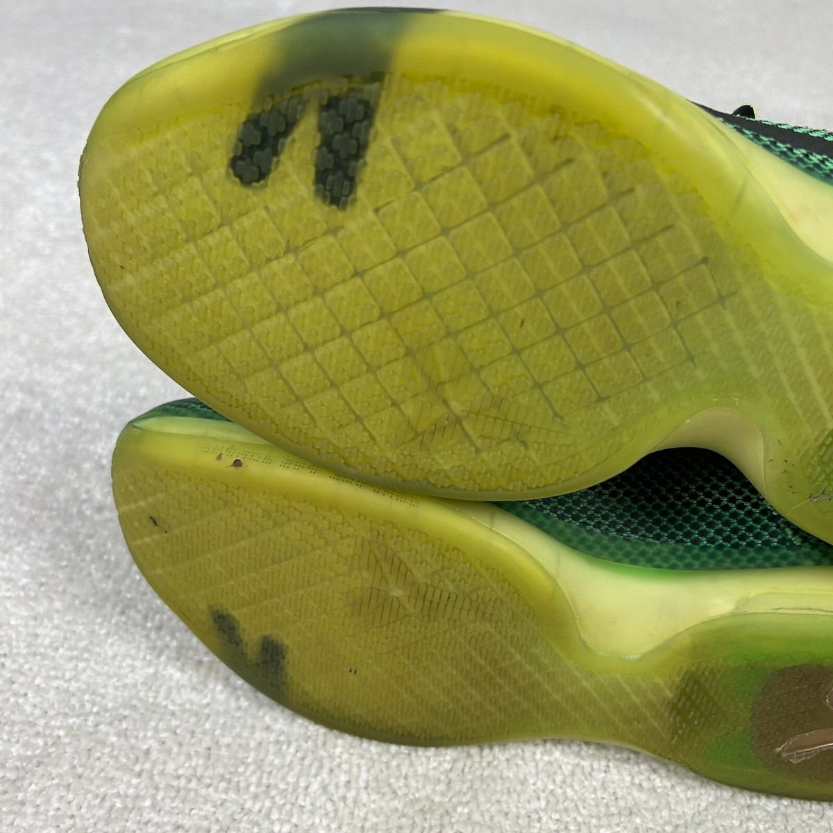 Nike Kobe 10 X Vino Mens 9 Green Shoes 2015 Basketball 