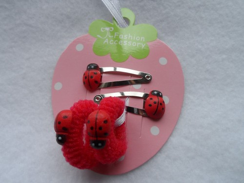 girls/baby hair clips, croc snap clips, crochet flower, ladybird, hair accessory - Picture 6 of 10