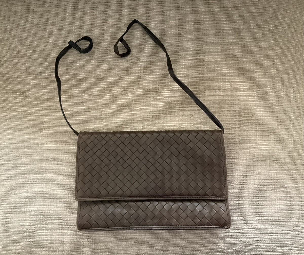 【夏のお出かけに】BOTTEGA VENETA フリップフラップクラッチ ボッテガヴェネタ バッグ レディース BOTTEGA VENETA バッグ
