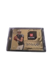 2015 Spectra Marcus Mariota Gold Vinyl  RPA  NFL Players Patch Auto 1/1