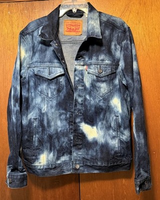Levis Engineered Jeans Premium Denim Trucker Jacket Bleach Acid Wash Size L NWOT