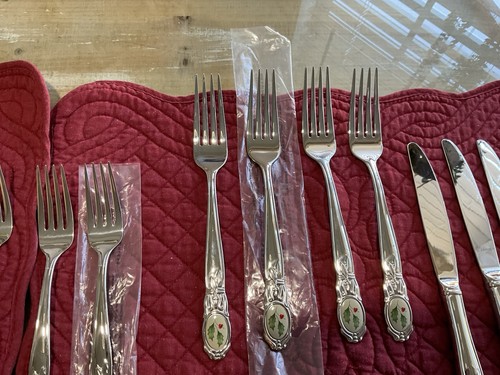 20 Teile - 4 Gedecke gebraucht 1x Lenox Holiday Holly Berry Besteckset NEUWERTIG - Bild 16 von 20