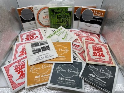 HUGE LOT of Hundreds of Various Guitar Strings