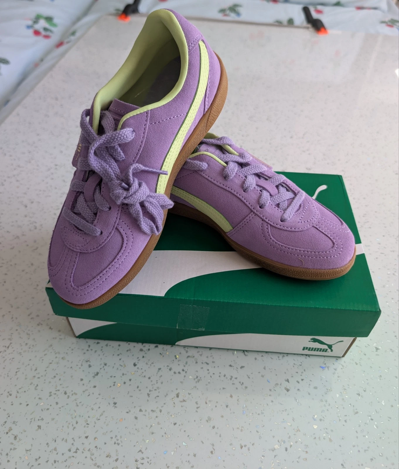 Sneakers PUMA Palermo bambino taglia UK 2 viola giallo nuove POSTA GRATIS