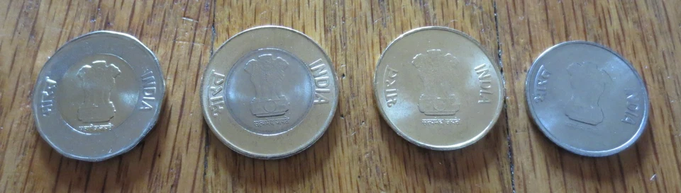 India 75th Anniversary of Independence 4 coin set x  2 set Rupee 20, 10, 5, 2 - Image 4 of 4