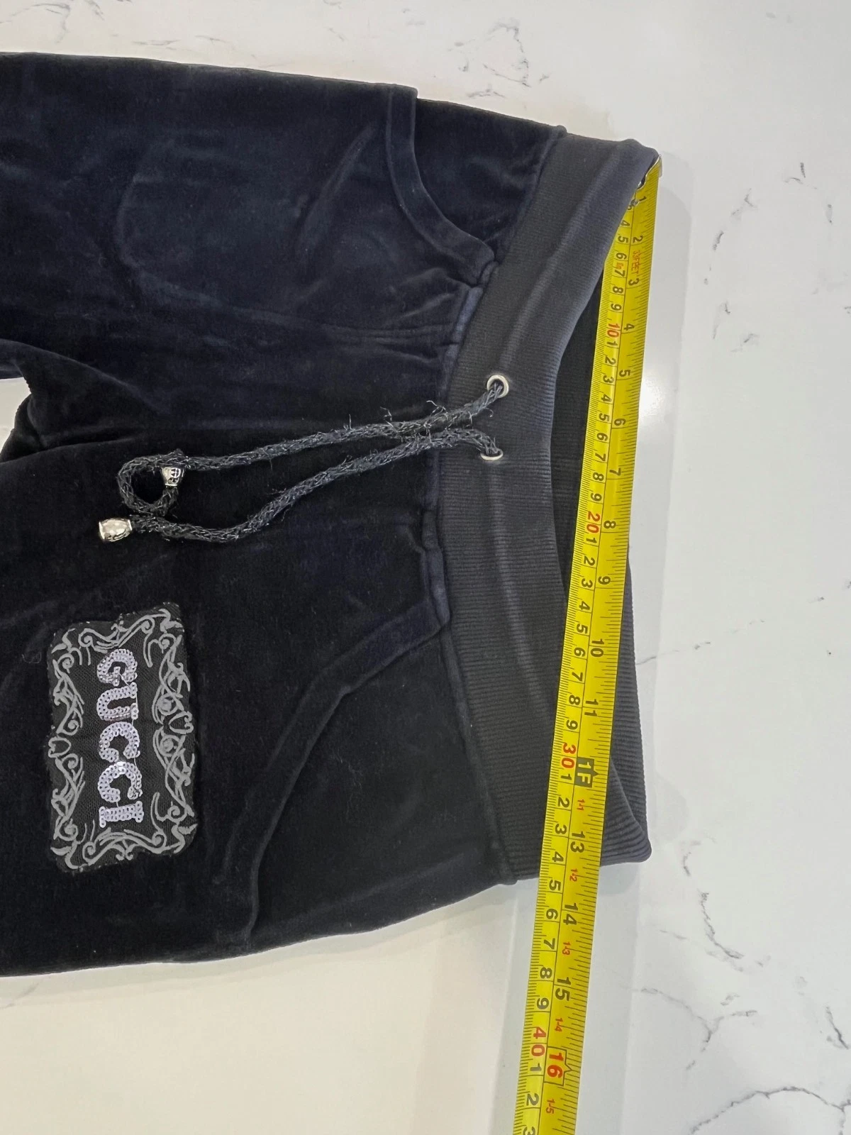 Set da allenamento Gucci vintage in velluto pantaloni e felpa con cappuccio grande