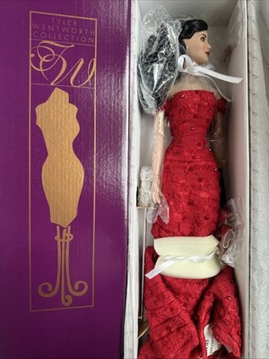 Tonner TYLER WENTWORTH 2006 RADIANT IN RUBY CHARLOTTE 16” FASHION