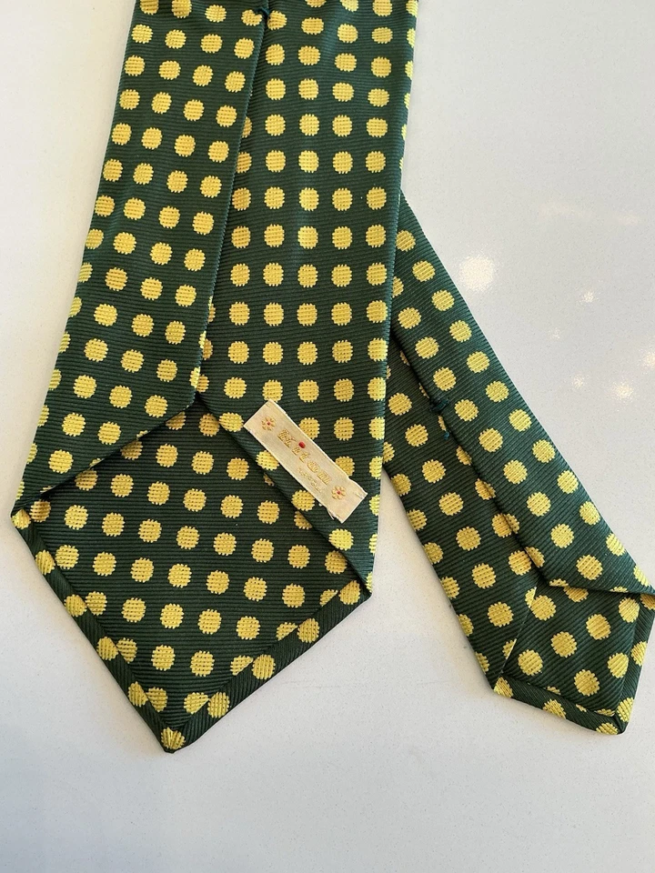 ¡Preciosa corbata KITON 100 % seda! ¡Lunares verdes y amarillos! ¡EXCELENTE! Foto 4 de 4