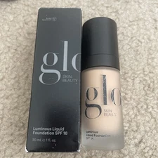 Glo Skin Beauty Luminous Liquid Foundation SPF 18 Almond - See Pics