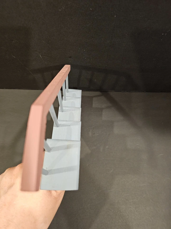 Escalera de madera en miniatura accesorio para casa de muñecas exhibición de pared Foto 3 de 4