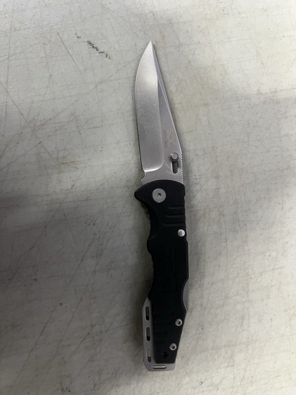 SOG SALUTE MINI BULK (25 KNIVES) READ DESCRIPTION