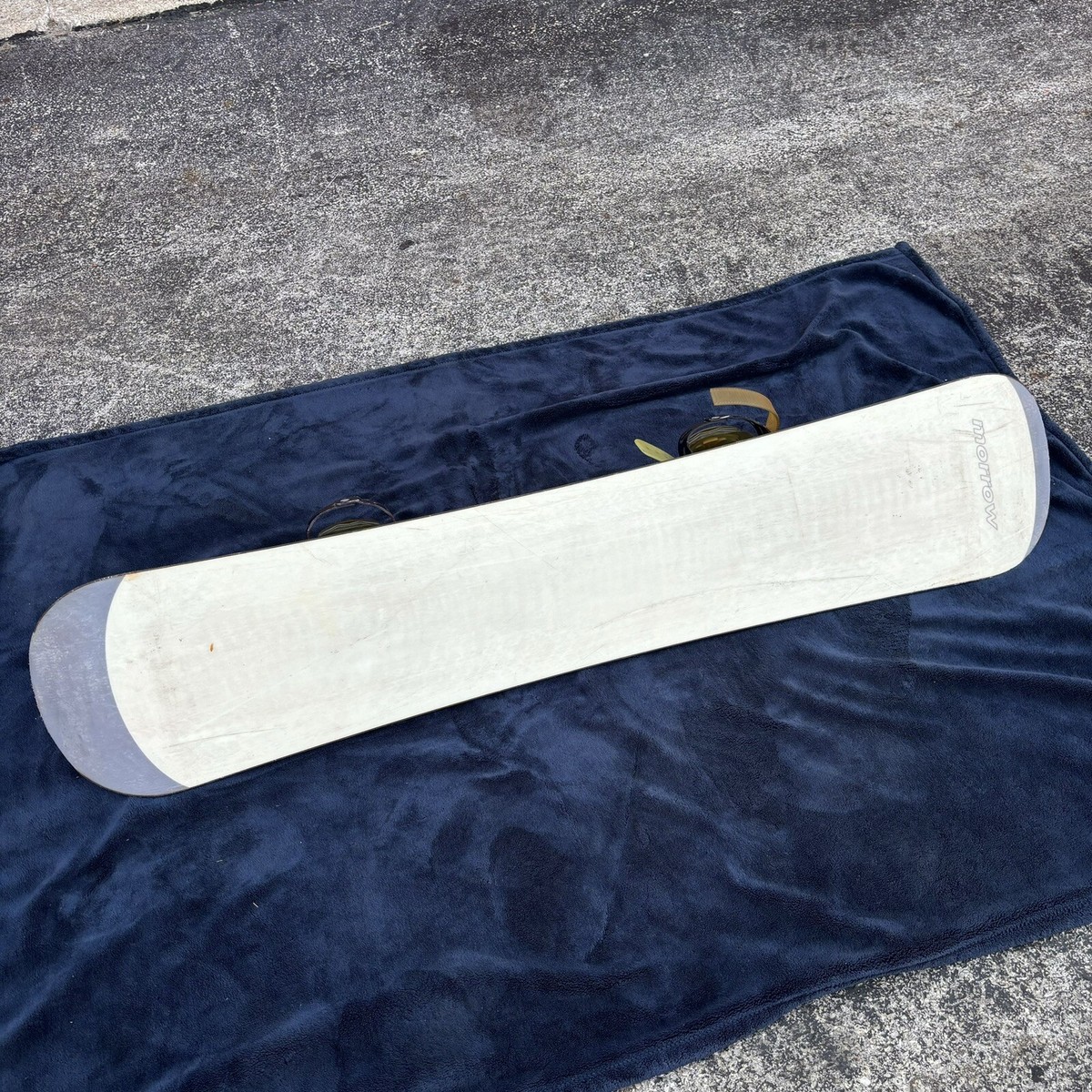 Morrow Slick frty 6 Snowboard - Slick 46 Red Top White